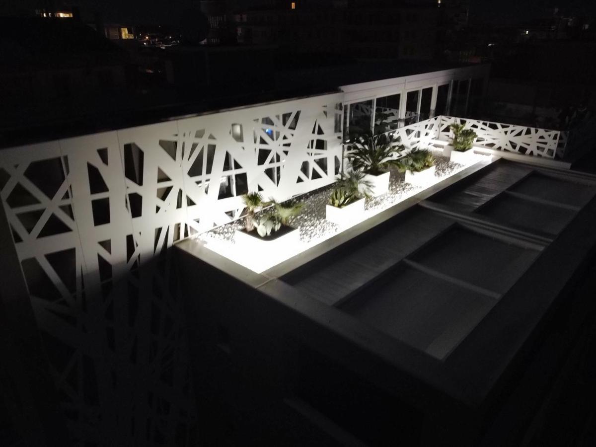 Hotel Iris Jesolo Экстерьер фото