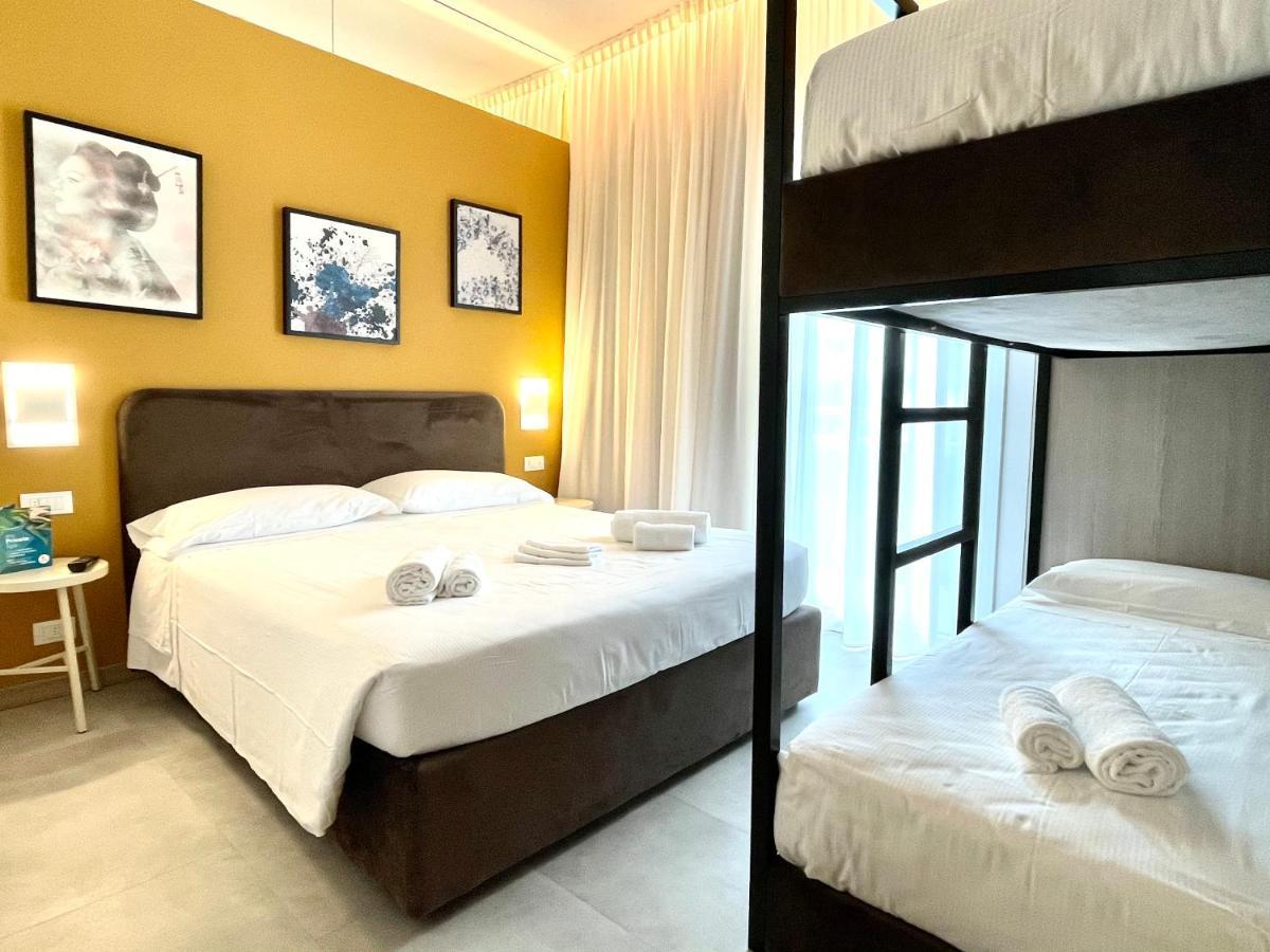 Hotel Iris Jesolo Экстерьер фото