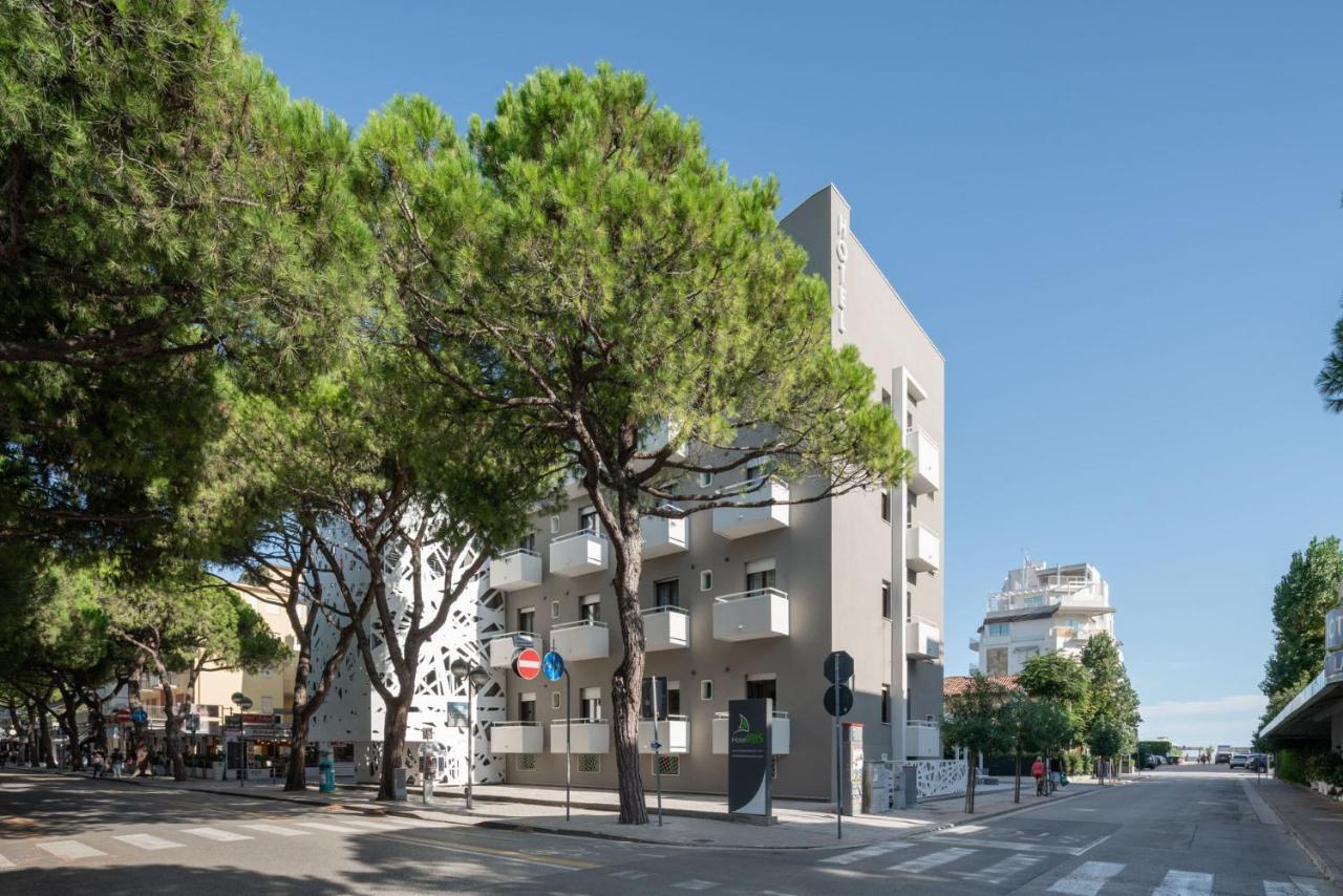 Hotel Iris Jesolo Экстерьер фото